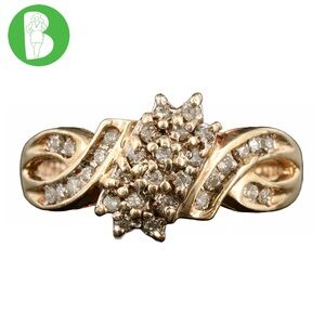 10K SOLID YELLOW GOLD &.27 CARAT TOTAL DIAMOND CLUSTER RING (6)